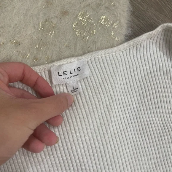 Le Lis white ribbed faux wrap crop top - Picture 2 of 4